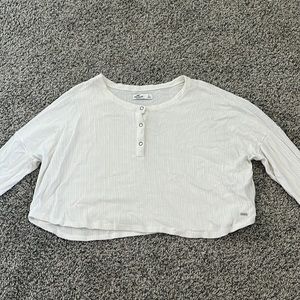 hollister long sleeve- good for winter